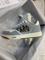 로우탑 스니커즈