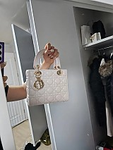 c2e60ed299d9ac2c6ab16cb3c6f63fa2.jpg